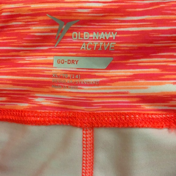 NWT New Old Navy Girls Active Yoga Crop XL - Picture 2 of 3